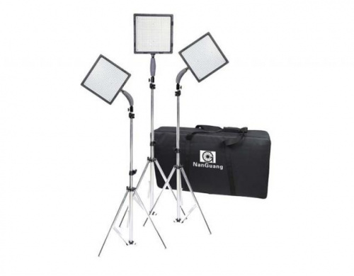 Комплект осветительного оборудования Nanlite (Nanguang) CN-576 3KIT+T