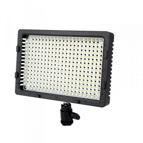 Светодиодный накамерный светильник Nanlite (Nanguang) CN-304C