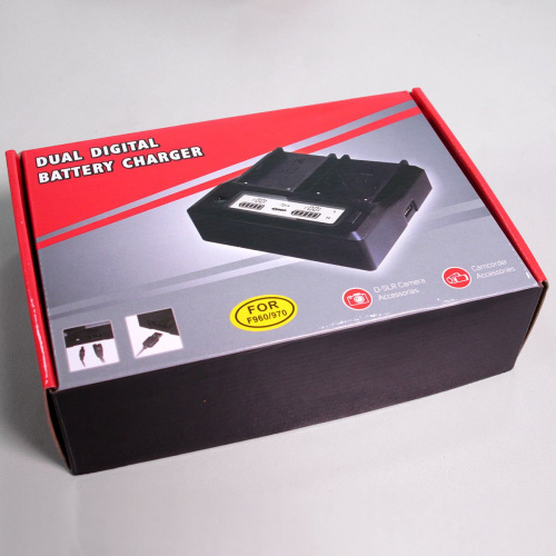 Зарядное устройство 2-х канальное 8,4В CNRY NP-F LCD Dual
