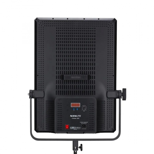 Светодиодная панель Nanlite Compac 200