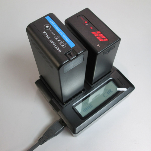 Зарядное устройство 2-х канальное 16,8В CNRY BP-U LCD