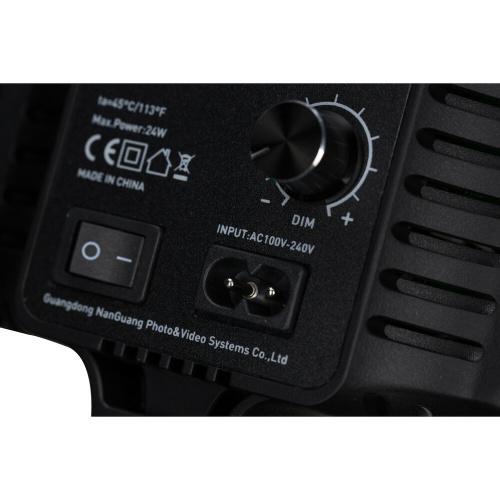 LED светильник Светодиодная панель Nanlite Compac 24