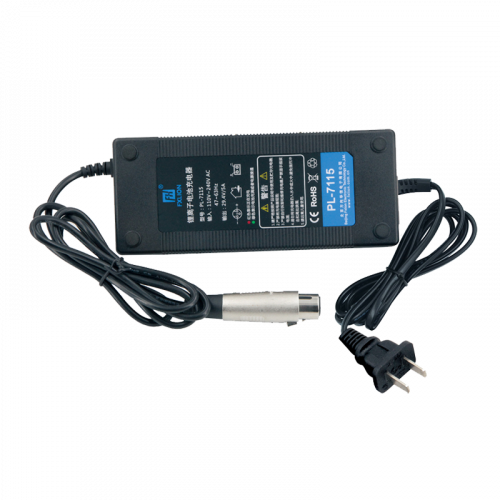Зарядное устройство для внешних батарей 26 Вольт, Разъем XLR 4pin FXLION PL-7115